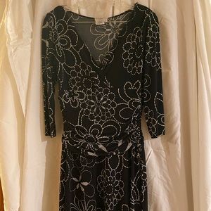 Black and white flower sketch dress